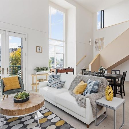Two Modern Penthouses On Mass By Cozysuites Indianapolis Exteriör bild