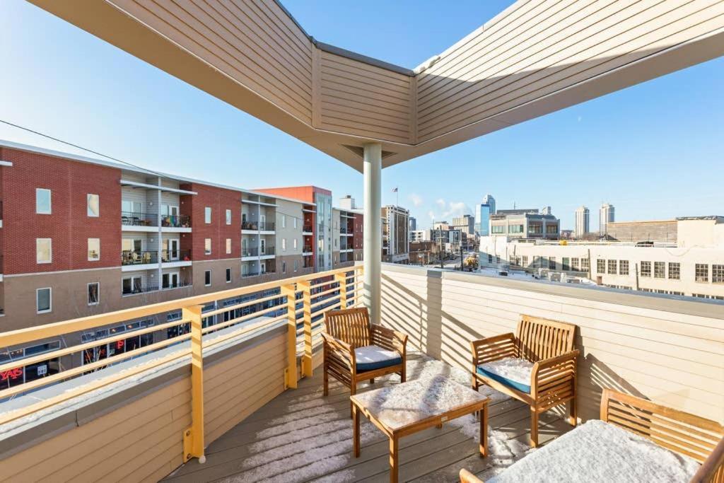 Two Modern Penthouses On Mass By Cozysuites Indianapolis Exteriör bild