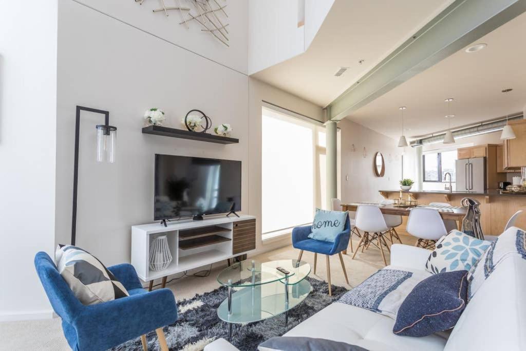 Two Modern Penthouses On Mass By Cozysuites Indianapolis Exteriör bild