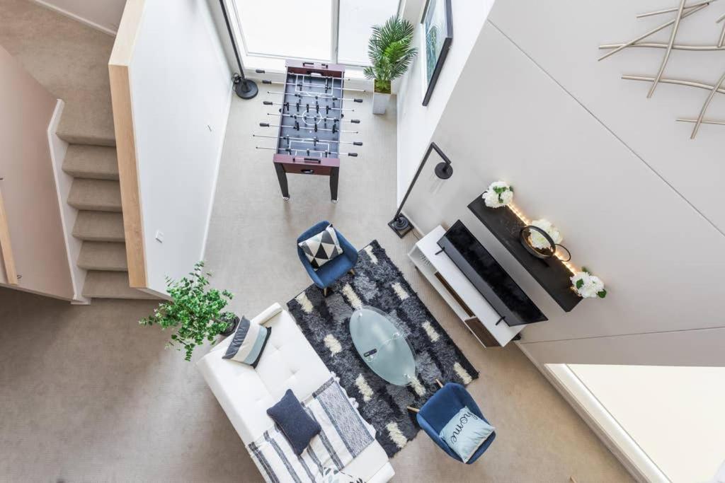 Two Modern Penthouses On Mass By Cozysuites Indianapolis Exteriör bild