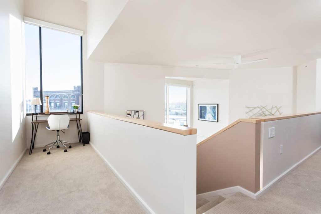 Two Modern Penthouses On Mass By Cozysuites Indianapolis Exteriör bild