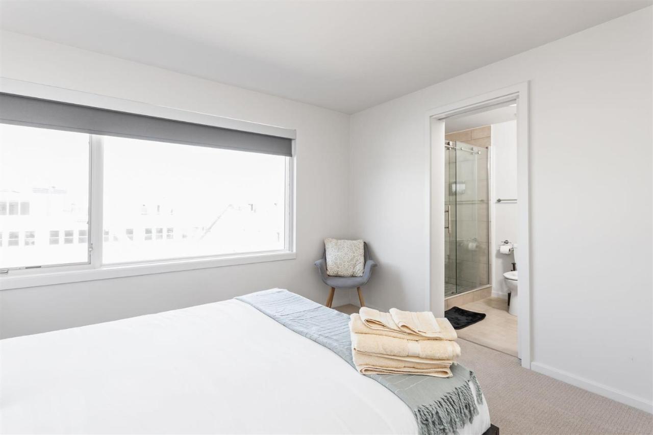 Two Modern Penthouses On Mass By Cozysuites Indianapolis Exteriör bild