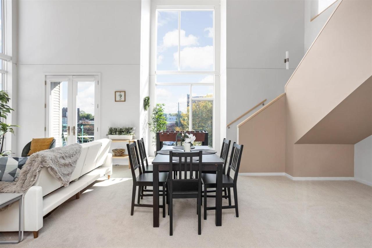 Two Modern Penthouses On Mass By Cozysuites Indianapolis Exteriör bild