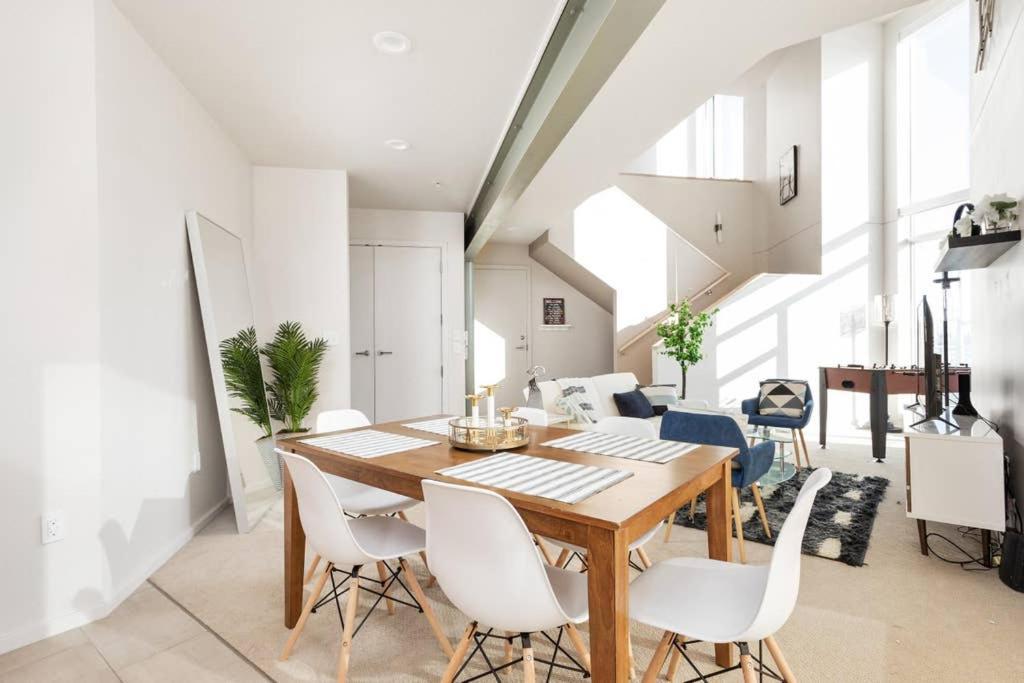 Two Modern Penthouses On Mass By Cozysuites Indianapolis Exteriör bild