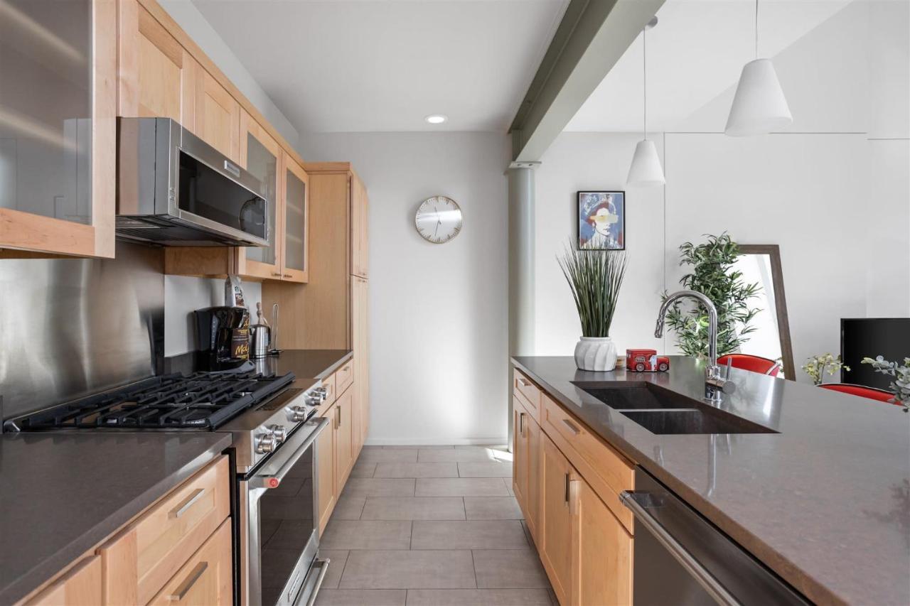 Two Modern Penthouses On Mass By Cozysuites Indianapolis Exteriör bild